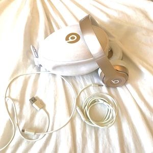 Beats Bluetooth wireless headphones